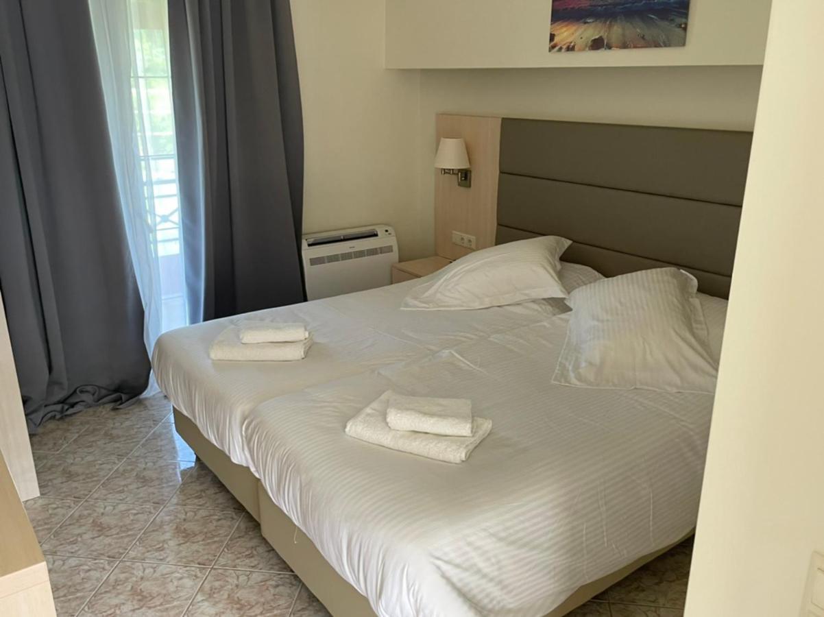 דירות מרטיאס Angelika House 2 מראה חיצוני תמונה