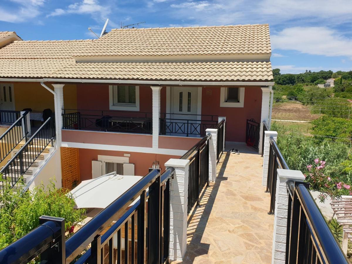 דירות מרטיאס Angelika House 2 מראה חיצוני תמונה